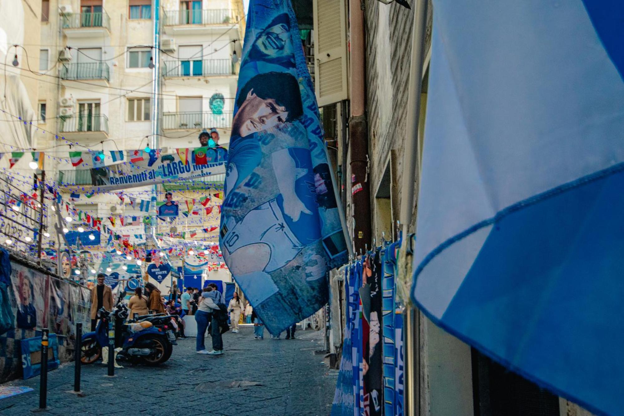 Il Dubbio Ai Quartieri Spagnoli Napoli Eksteriør bilde